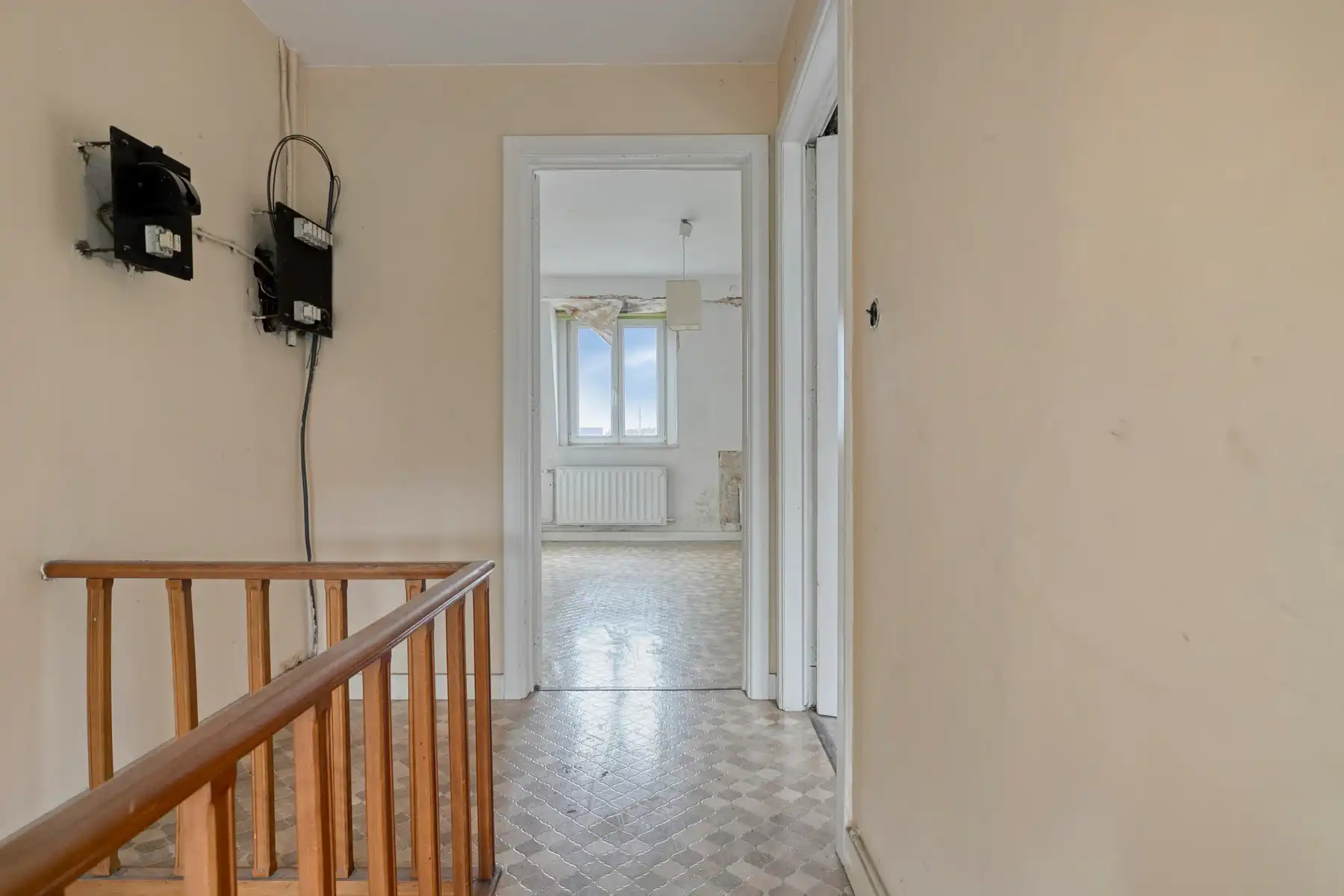 Eengezinswoning met 3 kamers, inrichtbare zolder en tuin foto 19