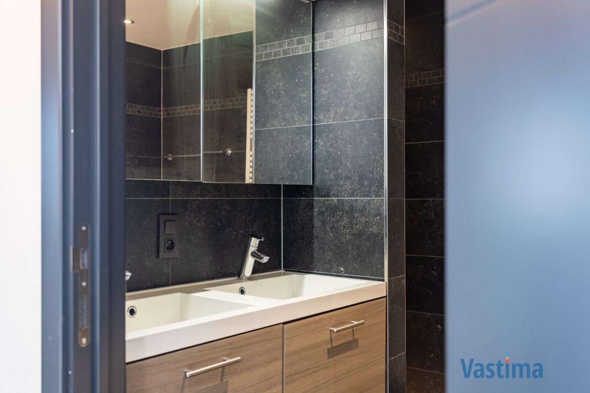 Penthouse met 2 terrassen met zicht over de skyline van Aalst foto 25