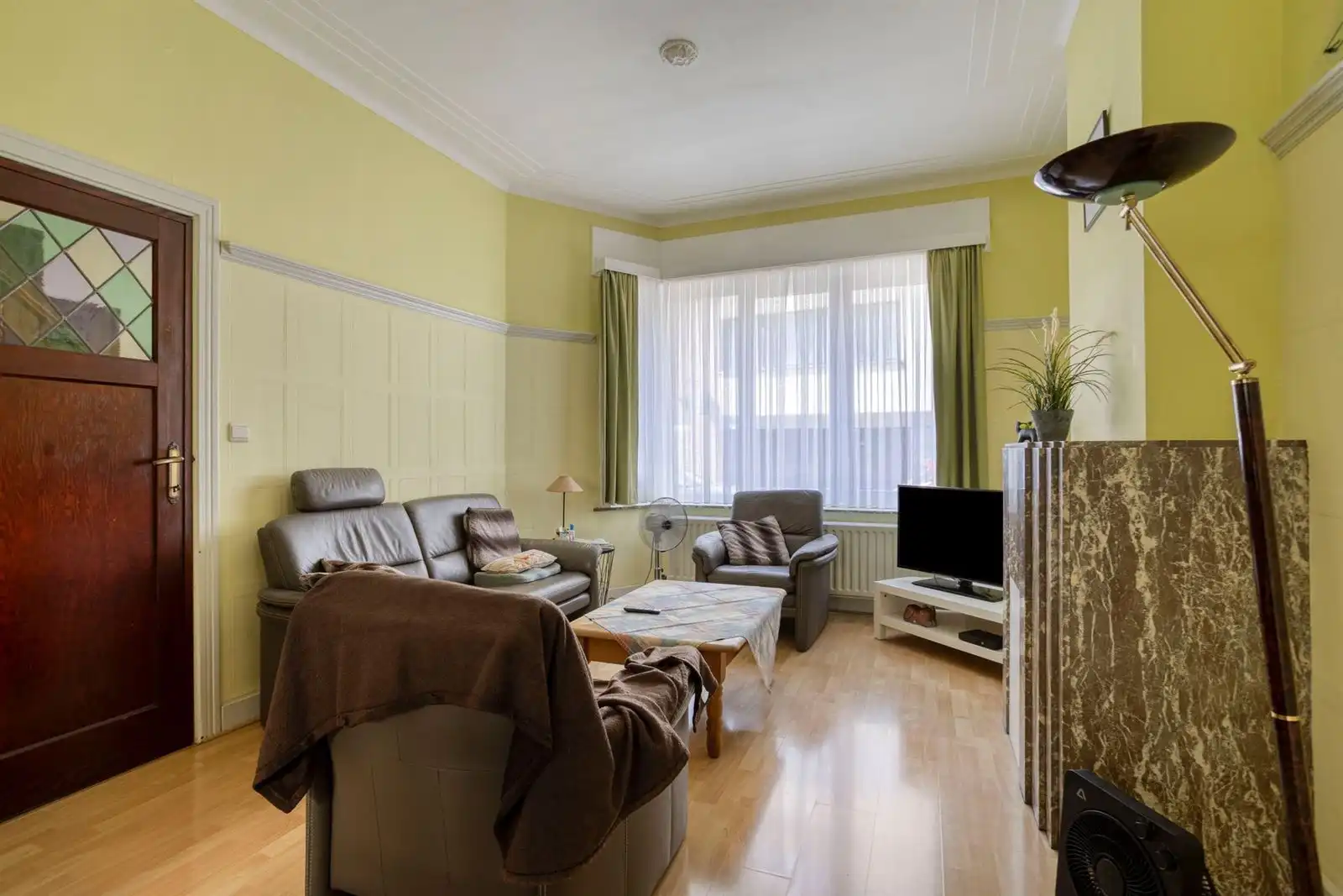 Ruime 2-gevelwoning met tuin en mogelijks 4 slaapkamers foto 5