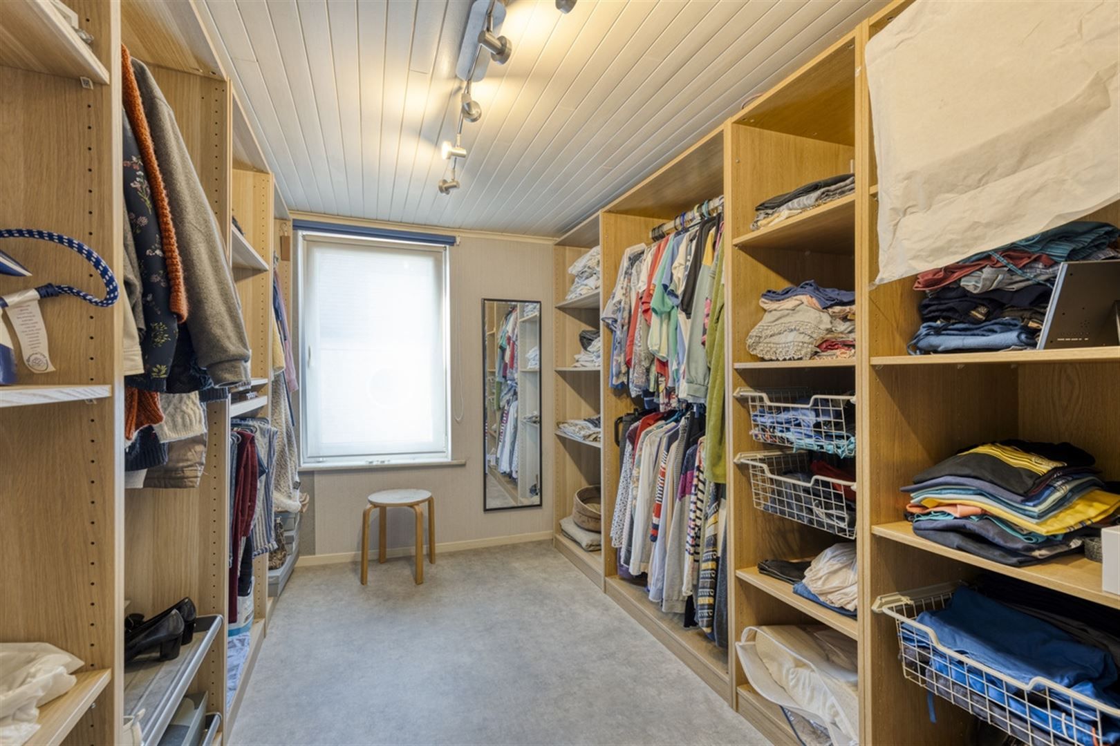 Rustig gelegen woning met garage foto 19