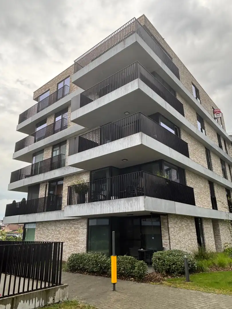 Te huur  – stijlvol en energiezuinig appartement in Beveren-Waas foto 2