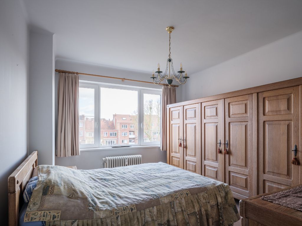 Lichtrijk appartement met 2 volwaardige slaapkamers, inpandig terras en gemeenschappelijke tuin, in een residentiële straat nabij het station Gent-Sint-Pieters. foto 10