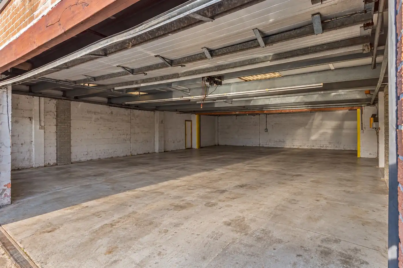 Instapklare woning met 3 slpk., tuin en magazijn te Nijlen foto 24