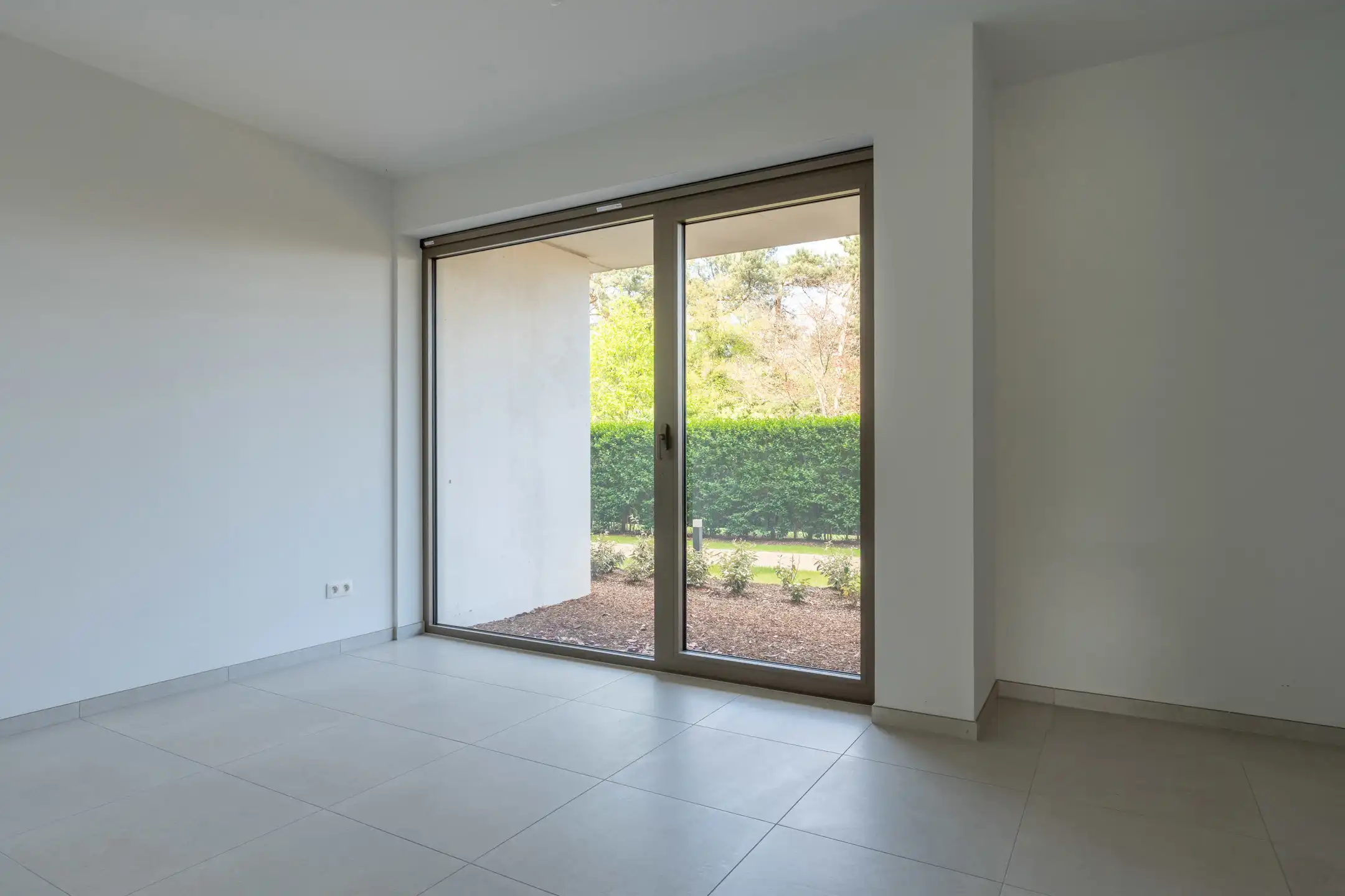 Knap energiezuinig appartement met tof terras foto 15