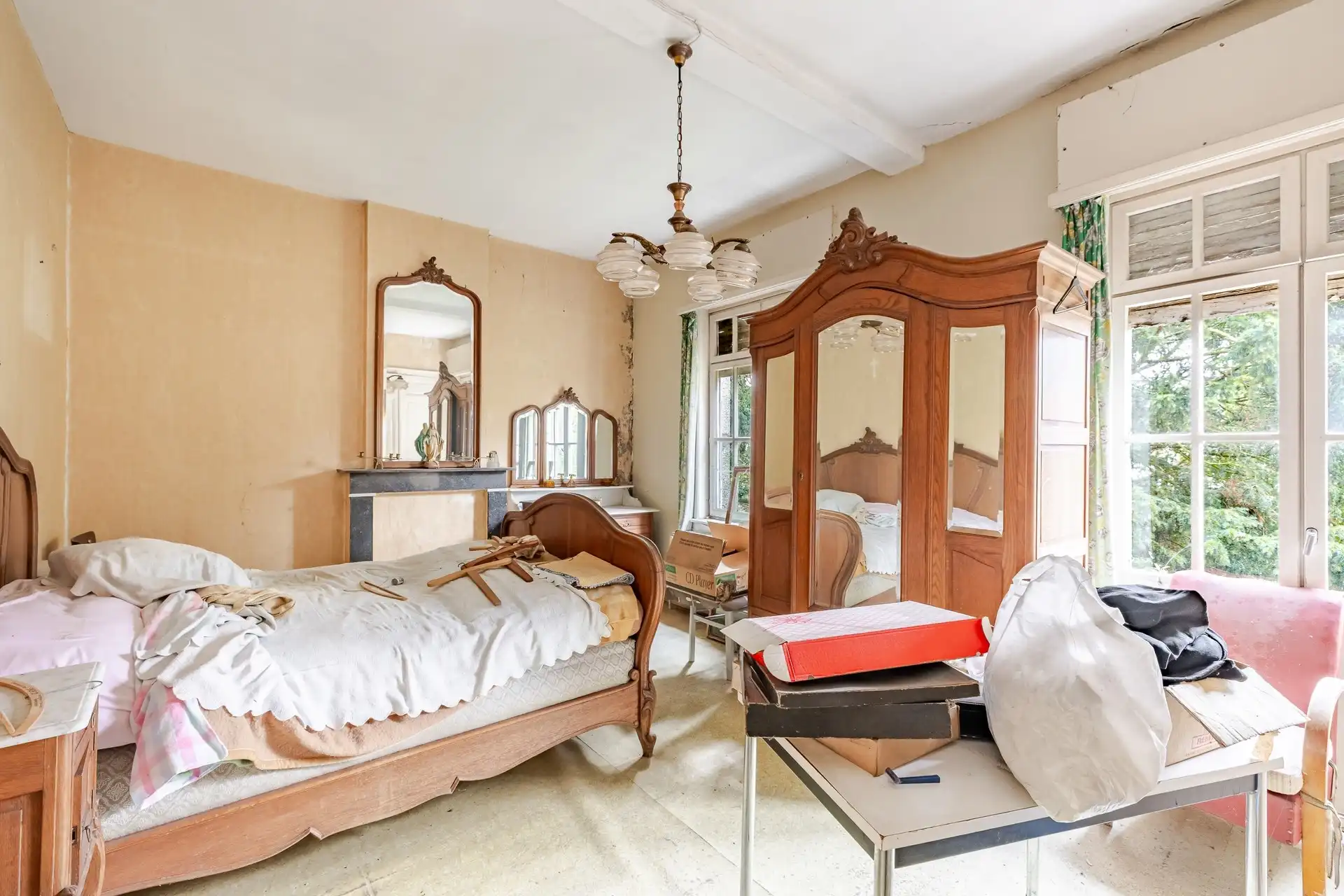 Uniek renovatieproject met authentieke ziel en ruime woonoppervlakte foto 14