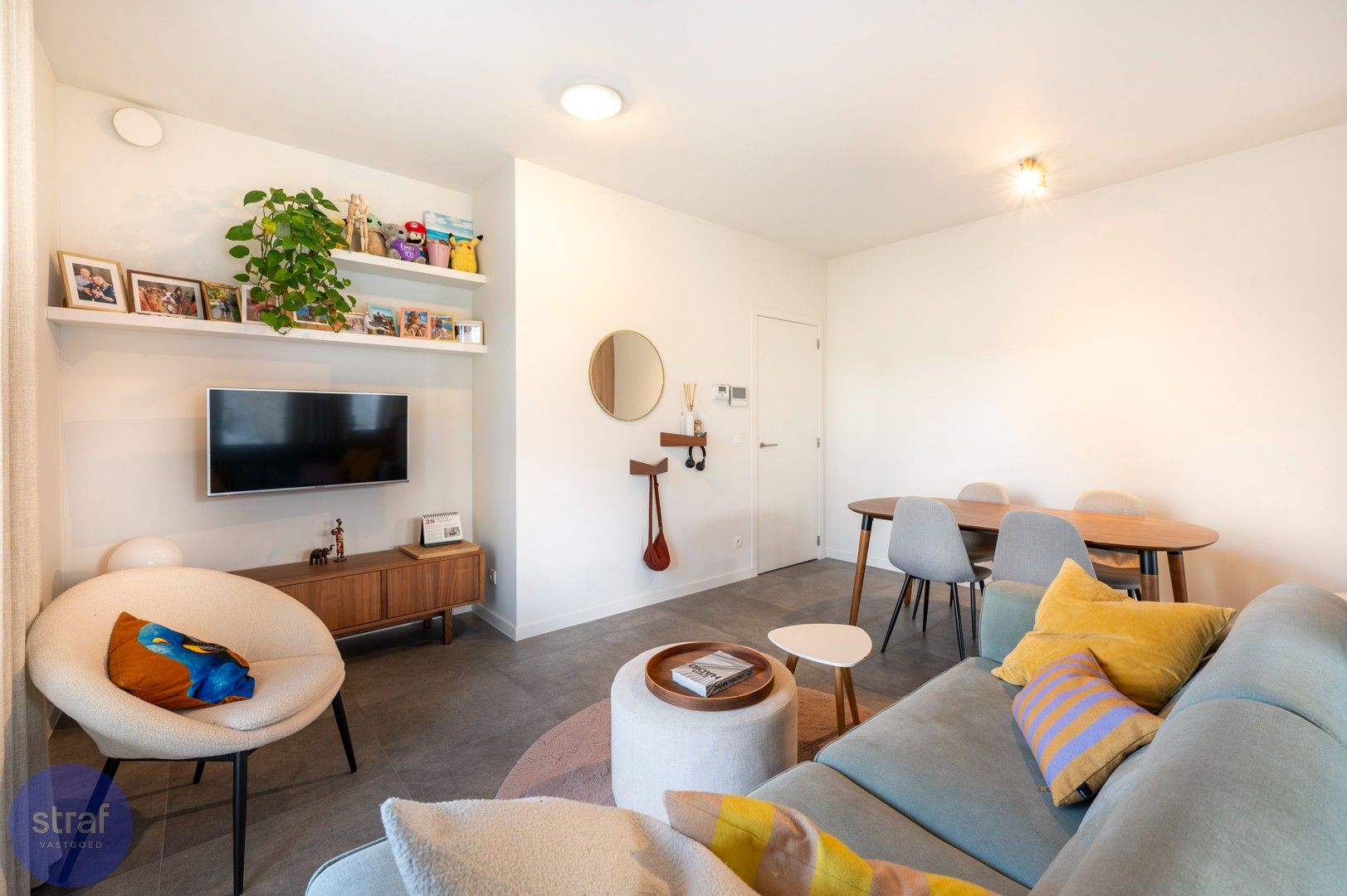Nieuw en gezellig appartement met terras op toplocatie foto 2