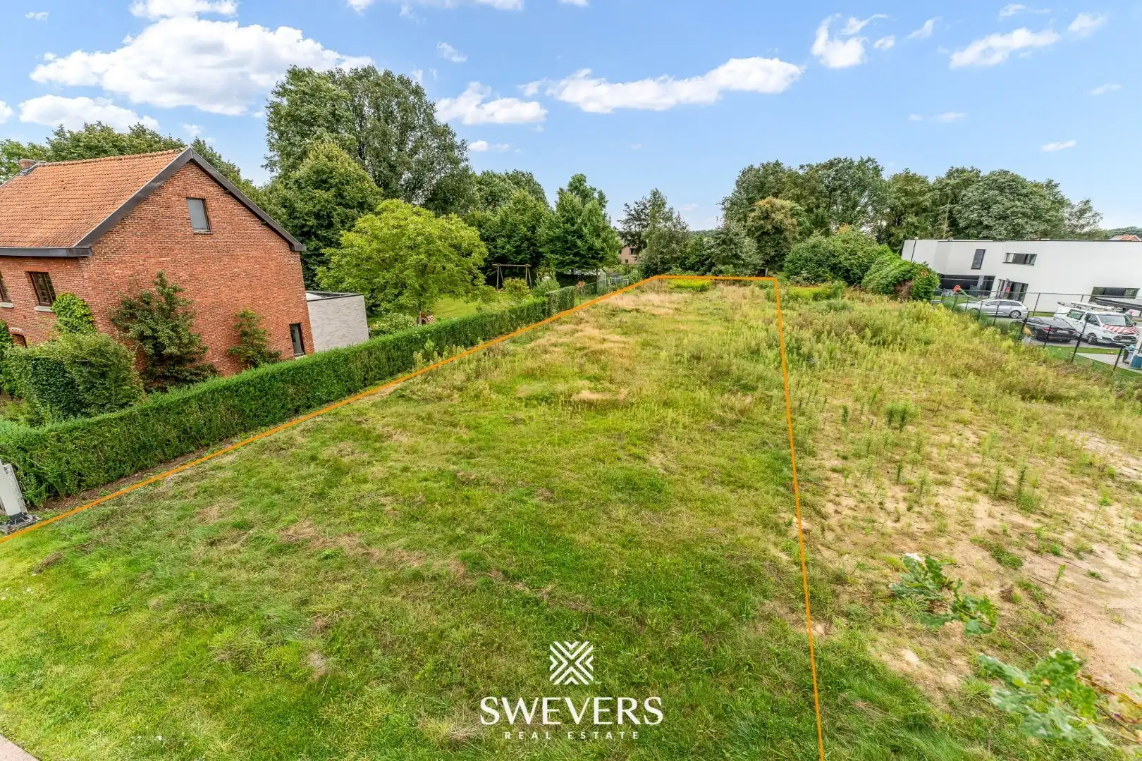 Knappe bouwgrond voor open bebouwing op 12a 74ca in hartje Helchteren foto 3