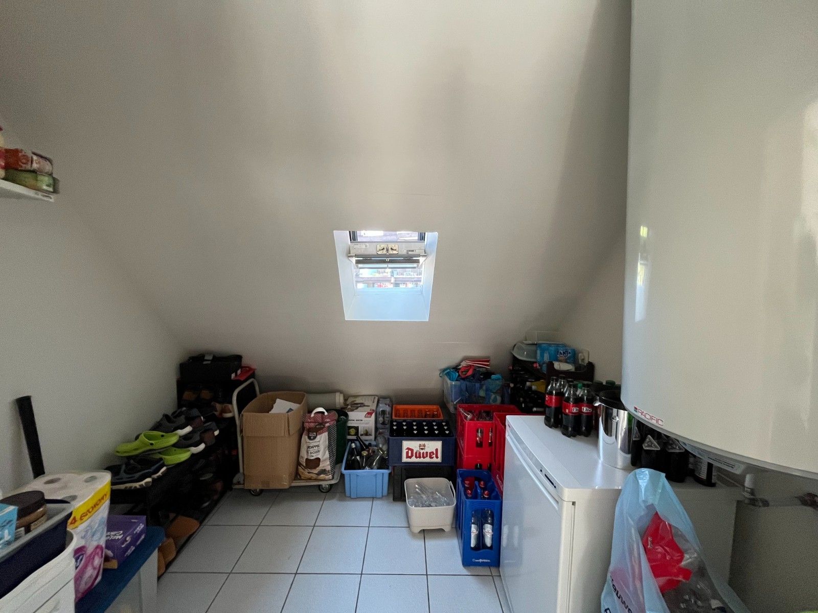 🌇 Stadse charme in Waregem – Appartement met ruimte en potentieel! foto 9