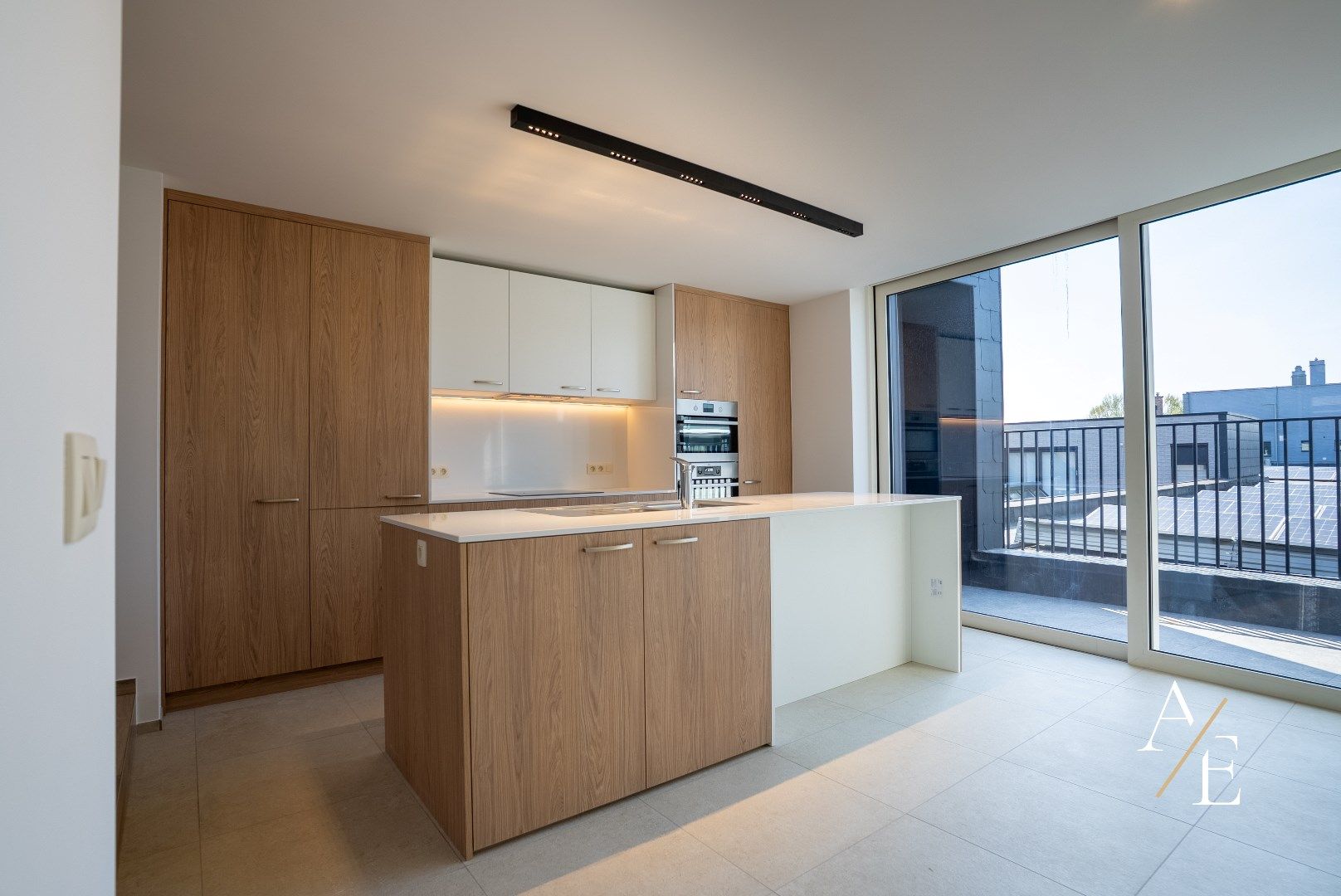 WETTEREN - Duplex met historische gevel! Exclusief wonen in het centrum! foto 3