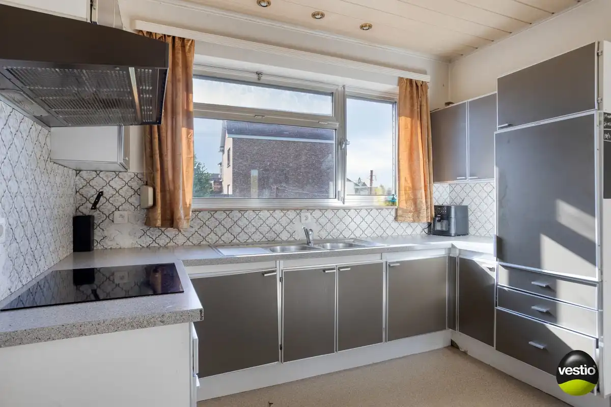 RUIME OPEN BEBOUWING (OB) MET 3 SLAAPKAMERS, GARAGE EN KELDER OP HOEKPERCEEEL VAN 6A67CA. foto 17