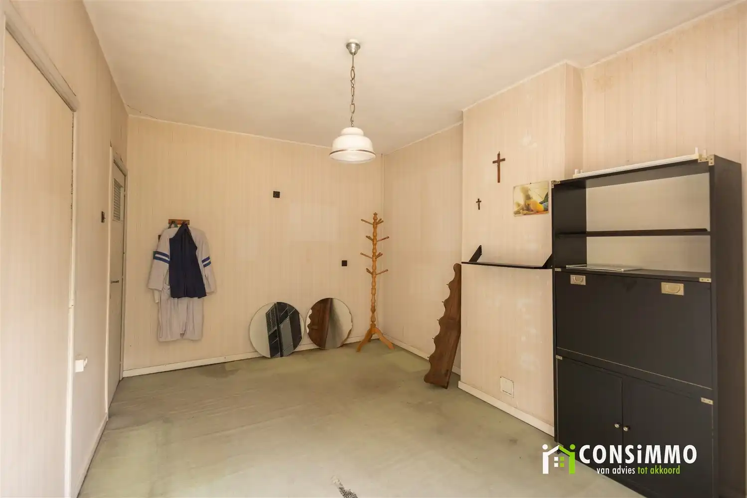 Renovatiepand met bijzonder veel potentieel in Genk-Waterschei foto 17
