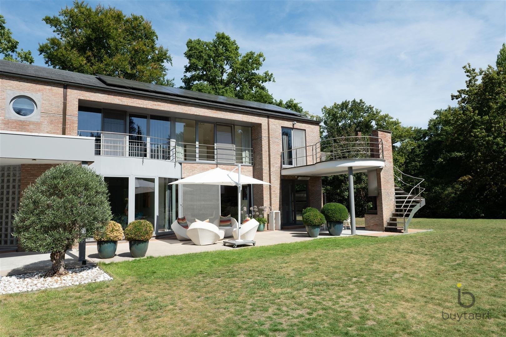 Wonen én werken in luxe familiewoning in begeerde Vriesdonkwijk foto 60