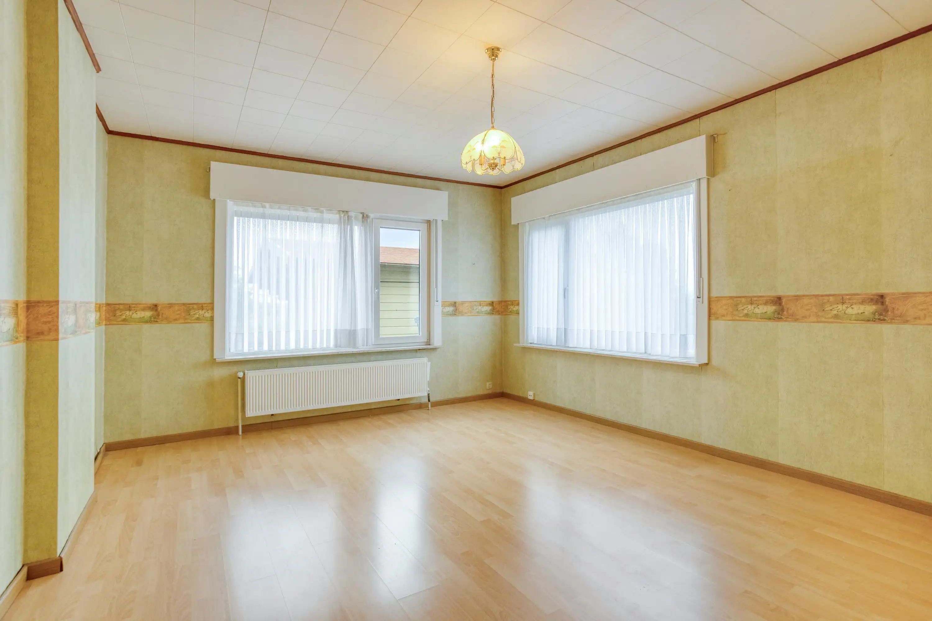 Solide woning met magazijn van 80m² te koop in Geraardsbergen foto 6
