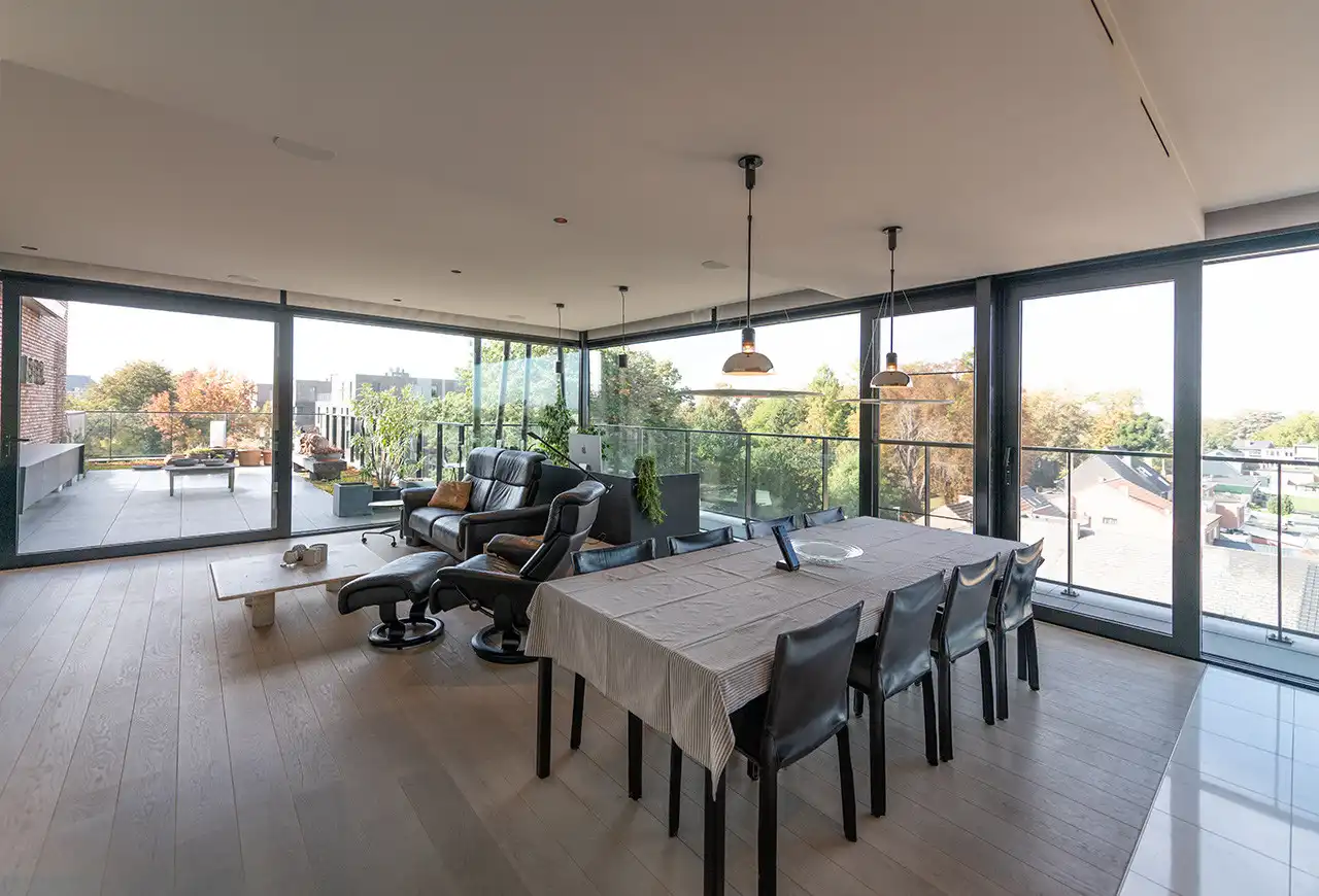 Exclusief penthouse/dakappartement met riante zonneterrassen, parkzicht & ondergrondse autostaanplaats(en) foto 7