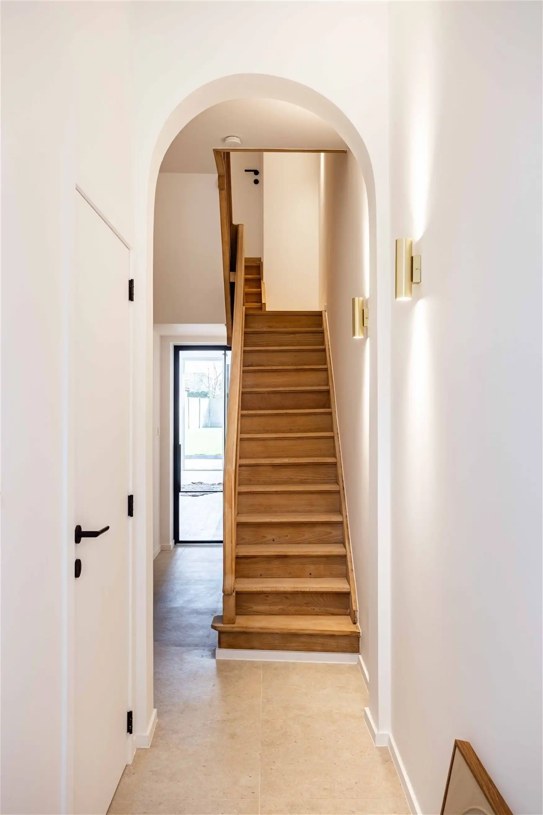 99% vernieuwd. Zuidtuin. Topligging nabij station Merelbeke. foto 4