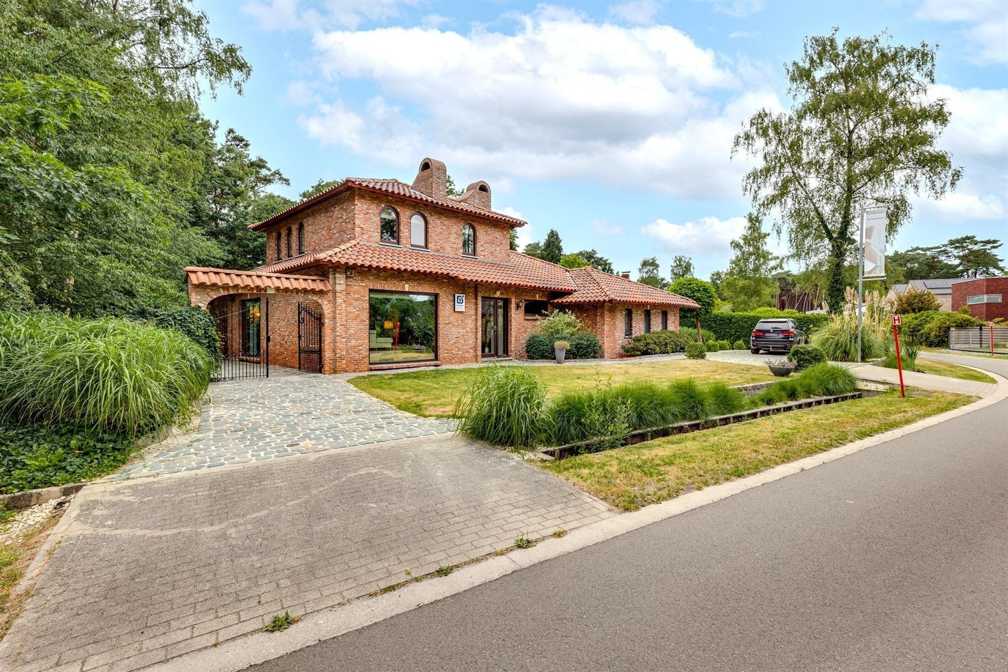 Charmante villa met 3 slaapkamers in Spaanse stijl te koop in Zoersel foto 27