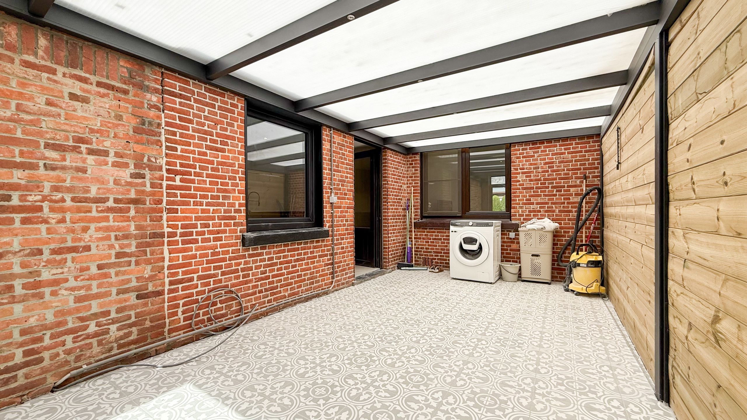 Karaktervolle woning met moderne afwerking en zonnige tuin! foto 19