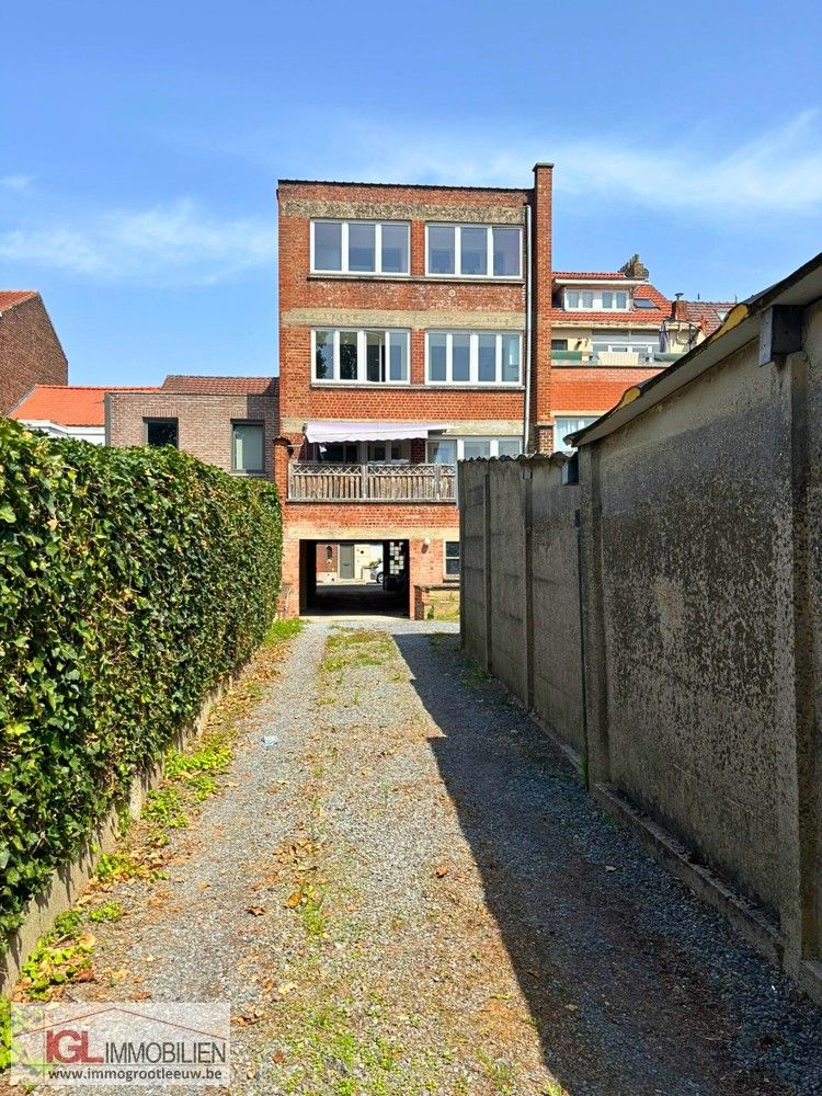 Garageboxen te koop in Sint-Pieters-Leeuw foto 6