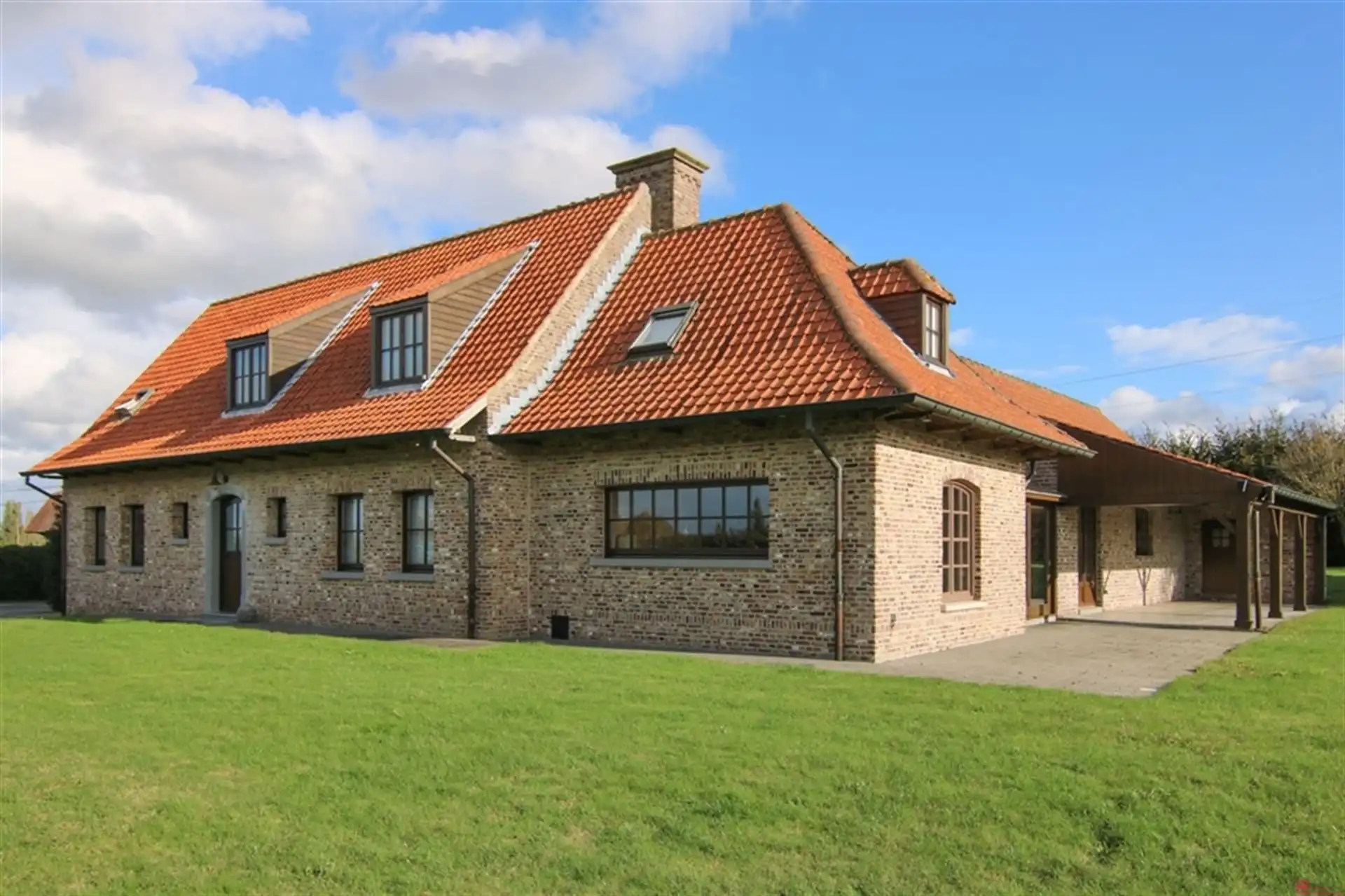 Ruimte, charme & natuur: villa met weide in Bellegem foto 2