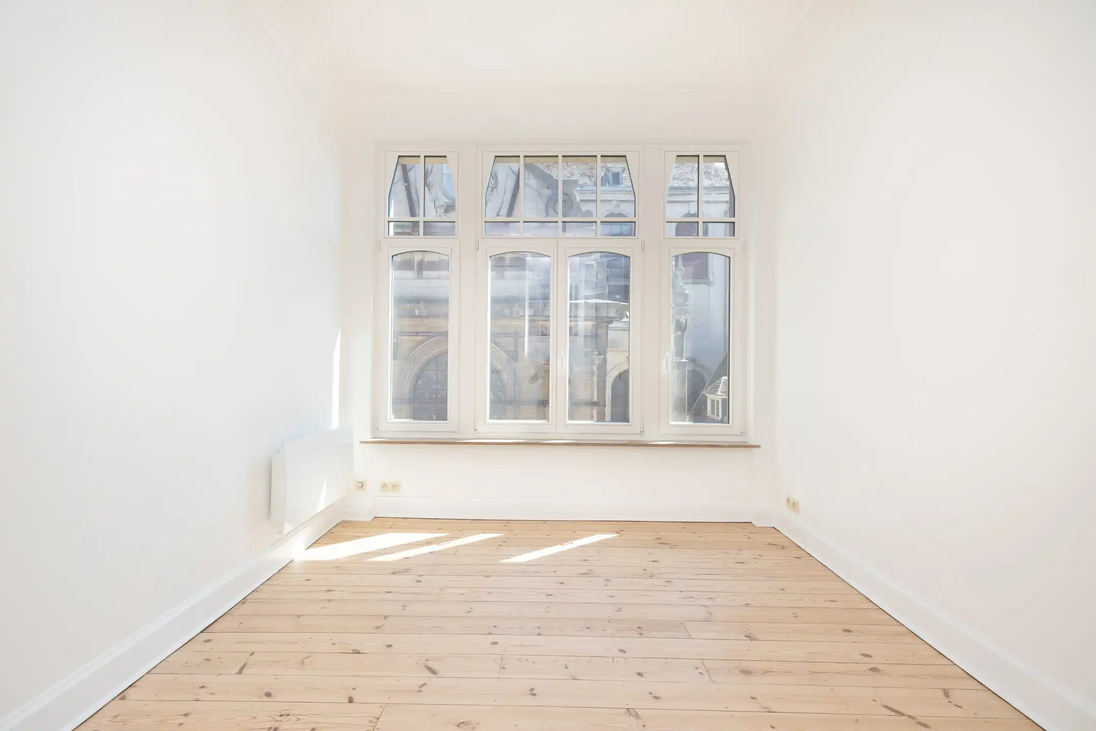 Volledig gerenoveerd appartement met 2 slaapkamers  foto 14