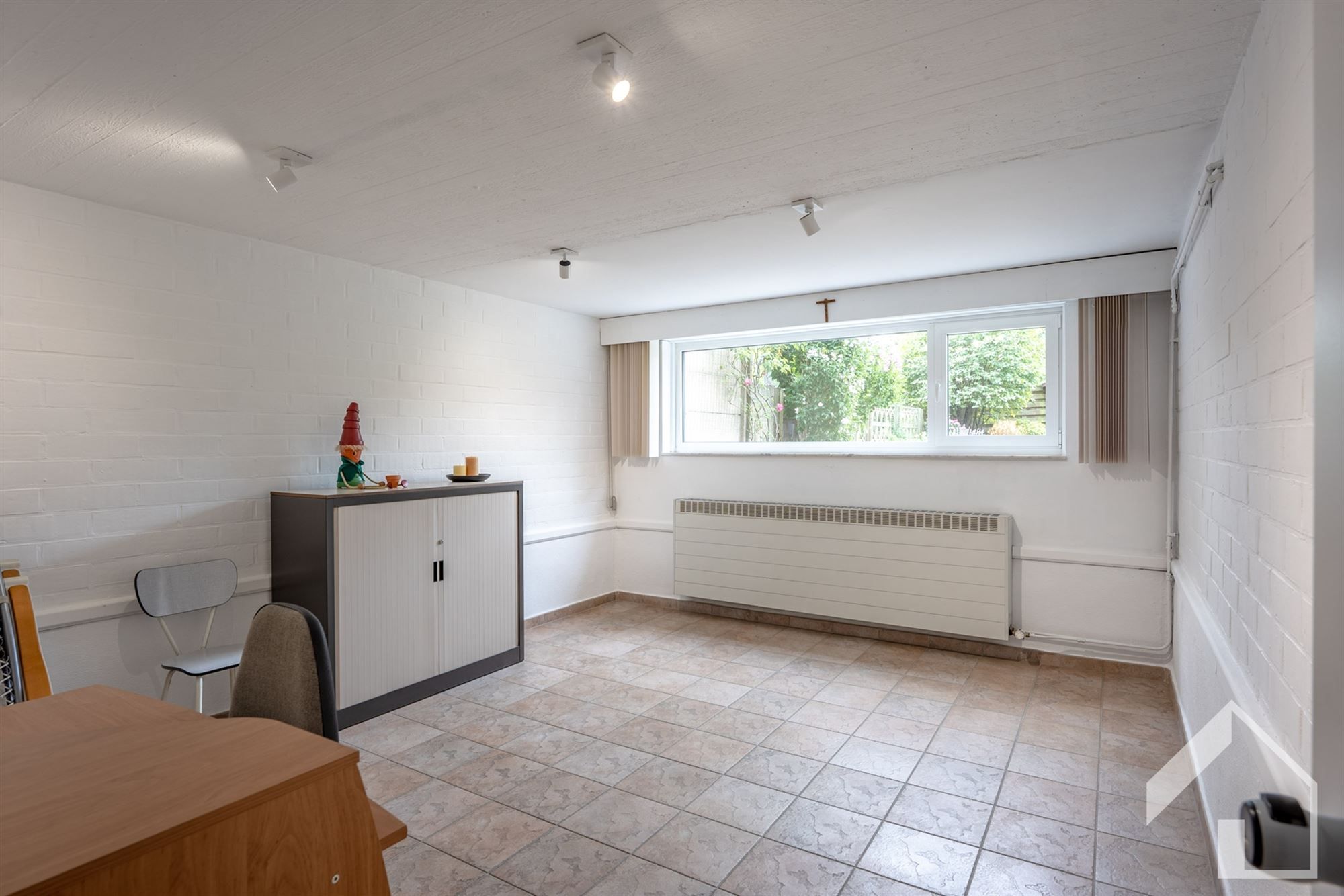 Ruime woning met 4 slaapkamers foto 20