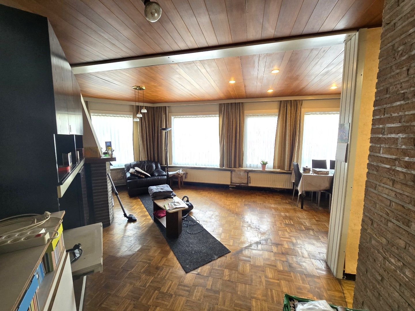 2 te renoveren woningen, nabij centrum, station  foto 6