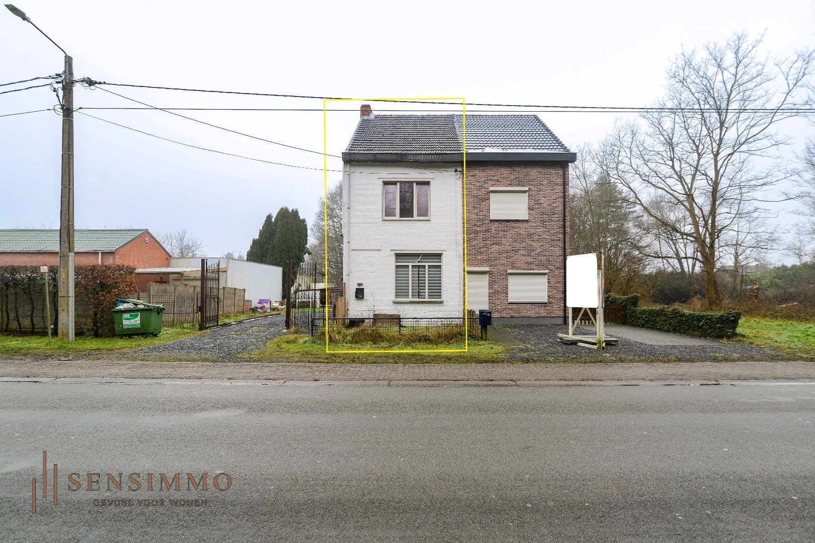 Hoofdfoto van de publicatie: Halfopen bebouwing met potentieel op toplocatie in Leopoldsburg!