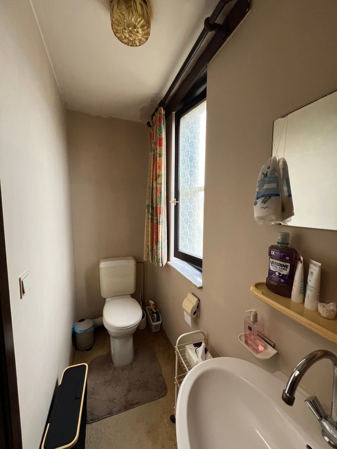 Fantastisch gelegen te renoveren driegevelwoning. foto 17