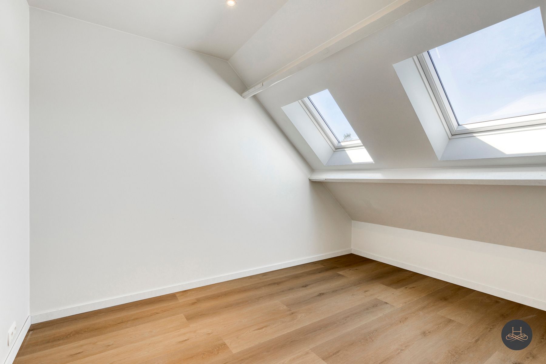 Stijlvolle, energiezuinige en gerenoveerde woning met tuin foto 22