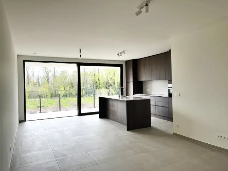 1 slaapkamer appartemnt met groot terras en garage foto 7