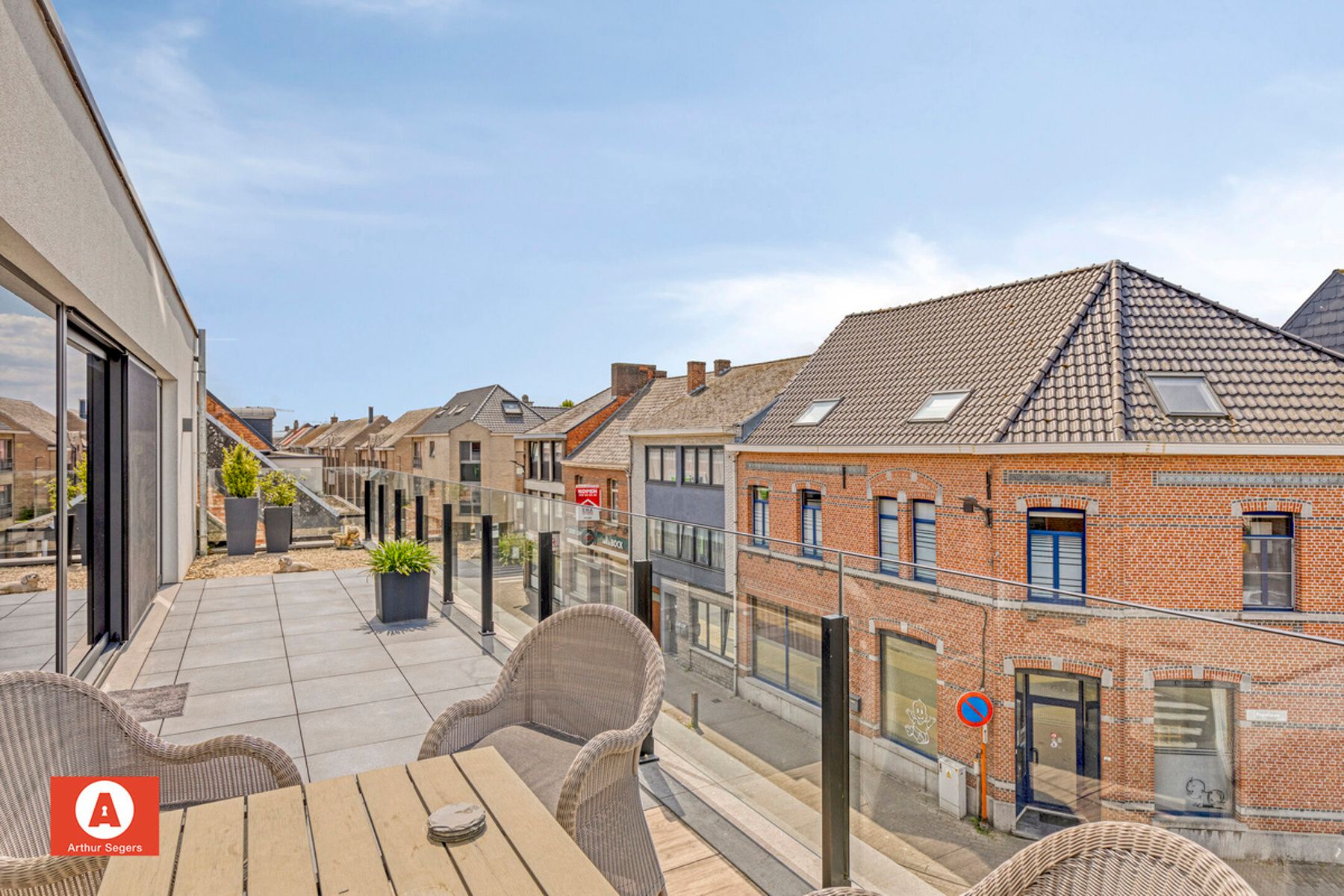 Luxe BEN-penthouse met 2 terrassen en autostaanplaats foto 8