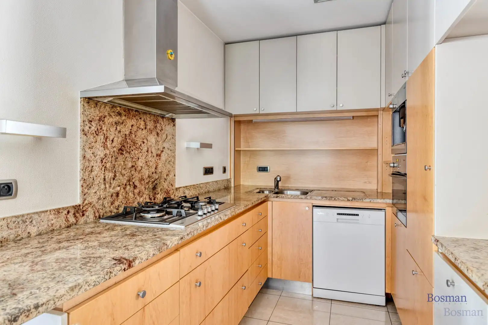 Handelspand met woonst (315m²) te koop in Ham foto 13
