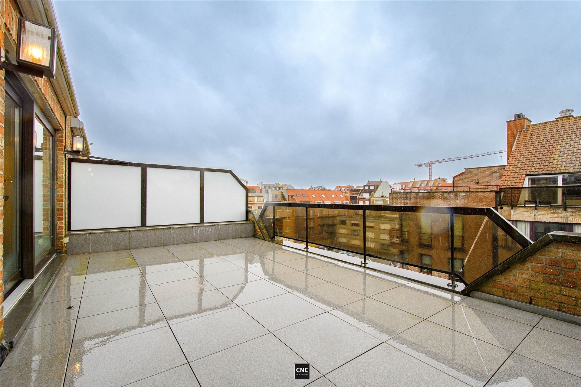 Gerenoveerde penthouse met groot zonne-terrassen op 20 meter wandelafstand van de zeedijk en het strand foto 7