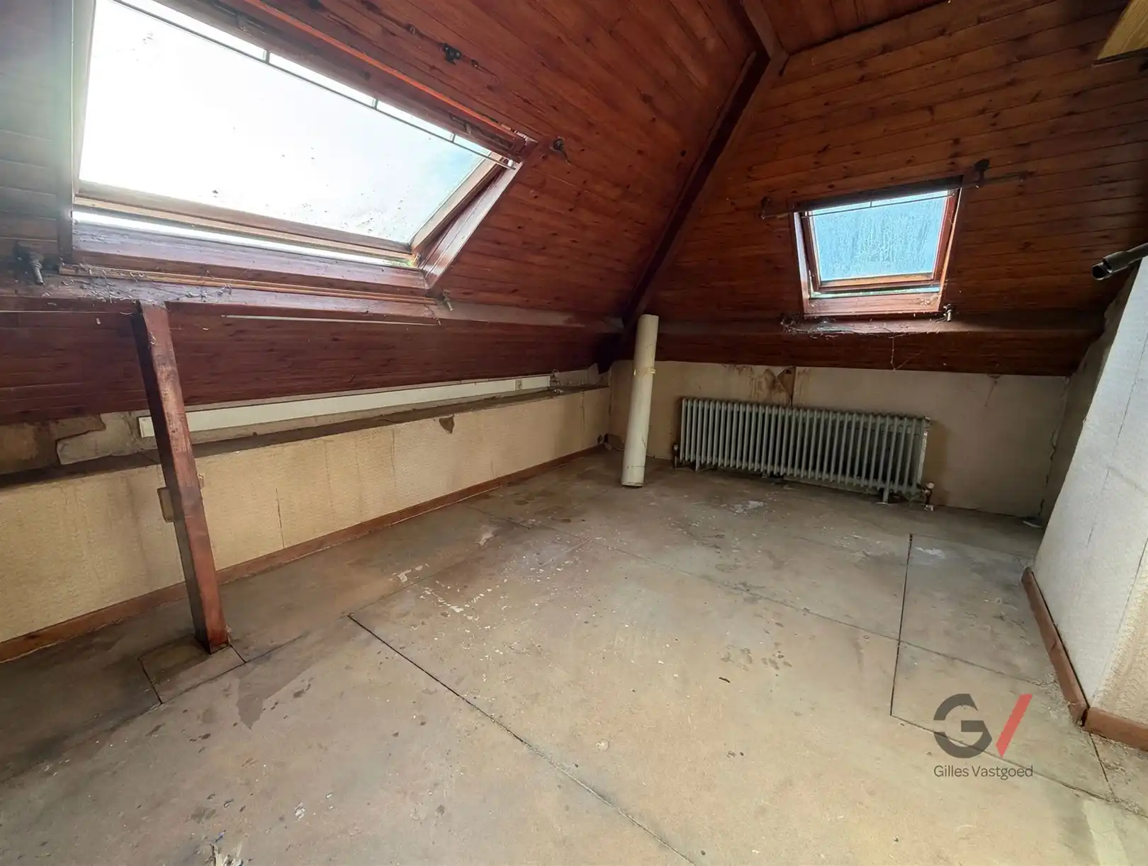 Te renoveren woning  foto 14