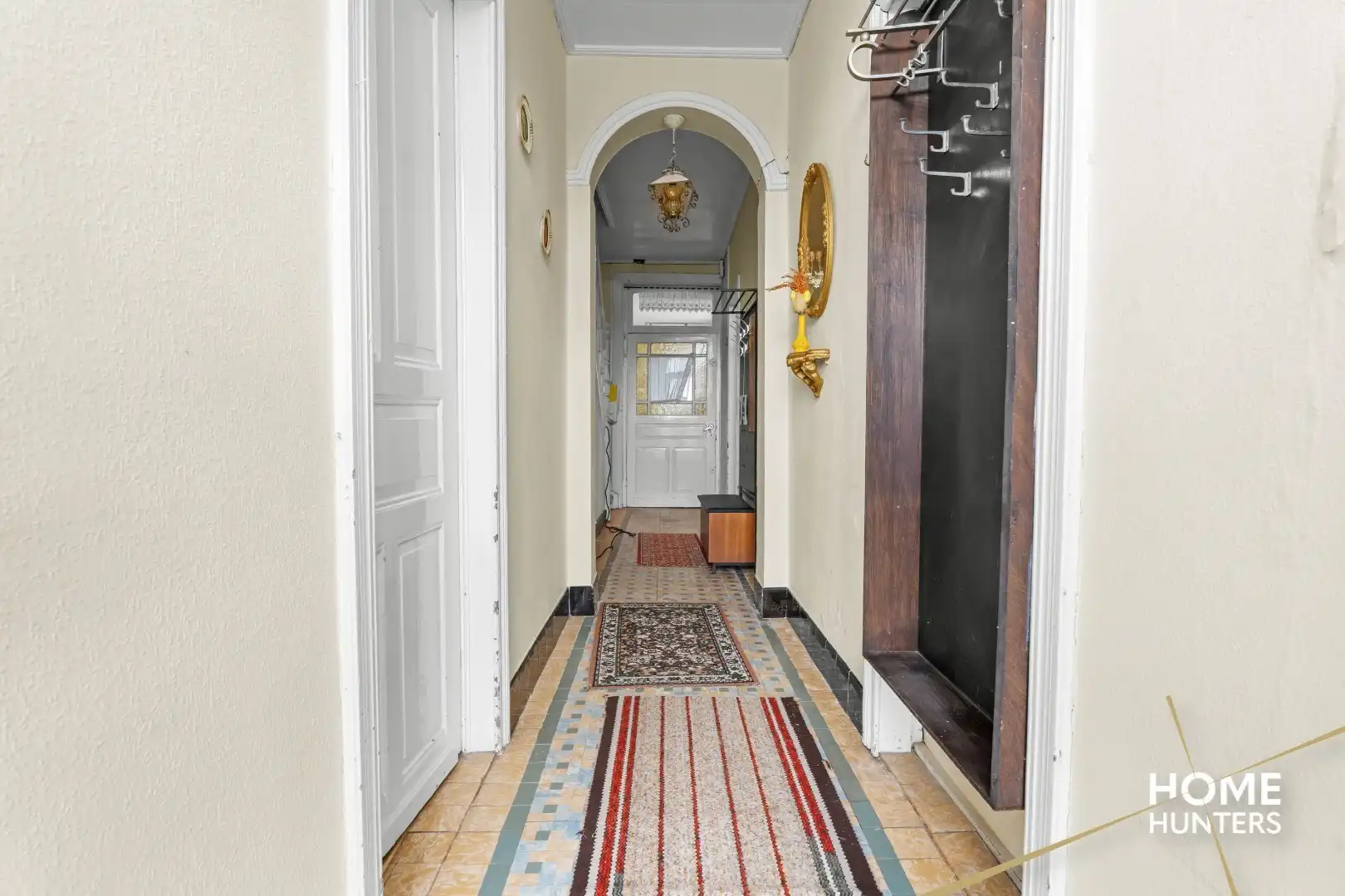 Landelijke woning op uiterst rustige ligging in Oostkerke! foto 3