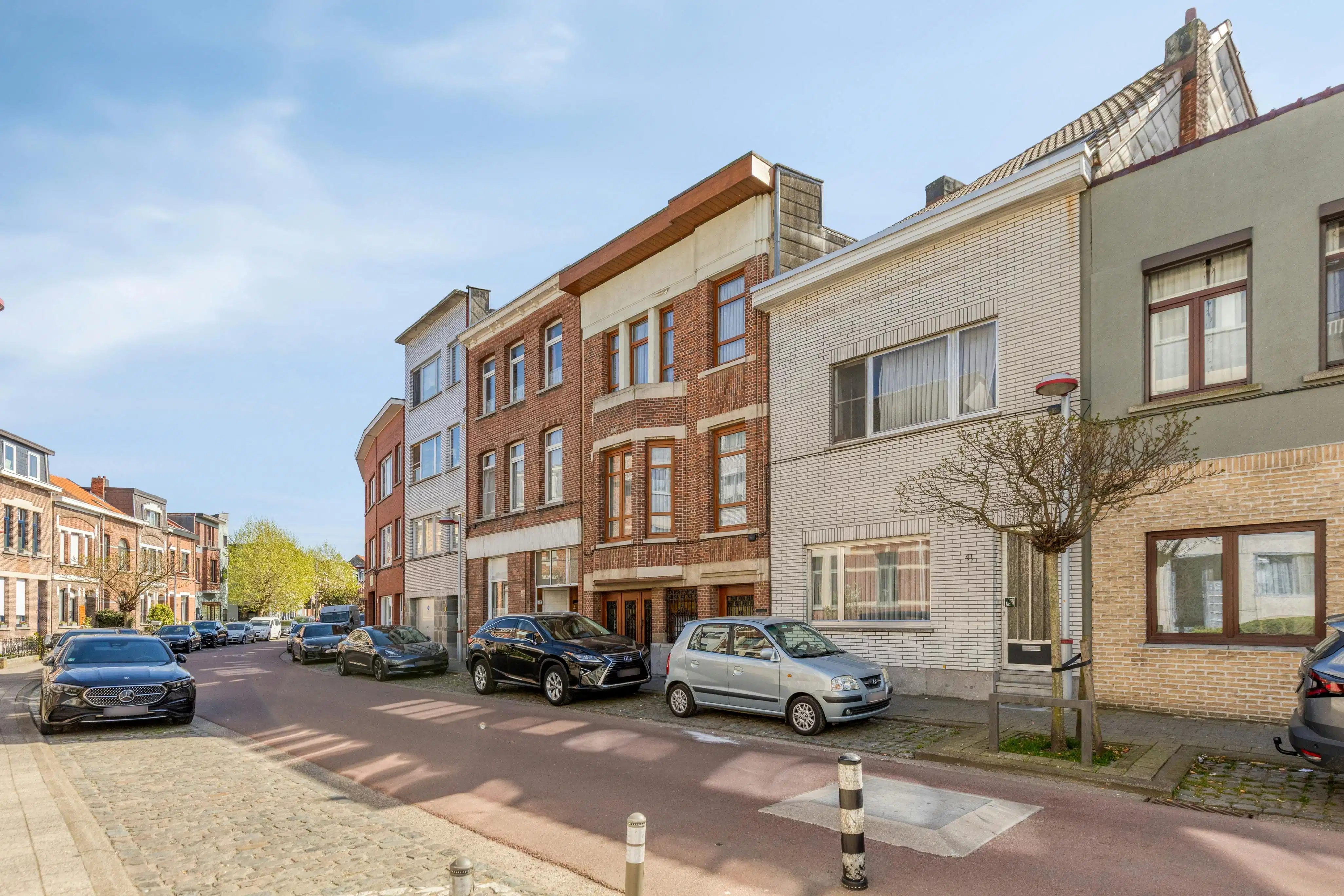 Charmant huis met ruime en zonnige tuin te koop in Merksem! foto 32