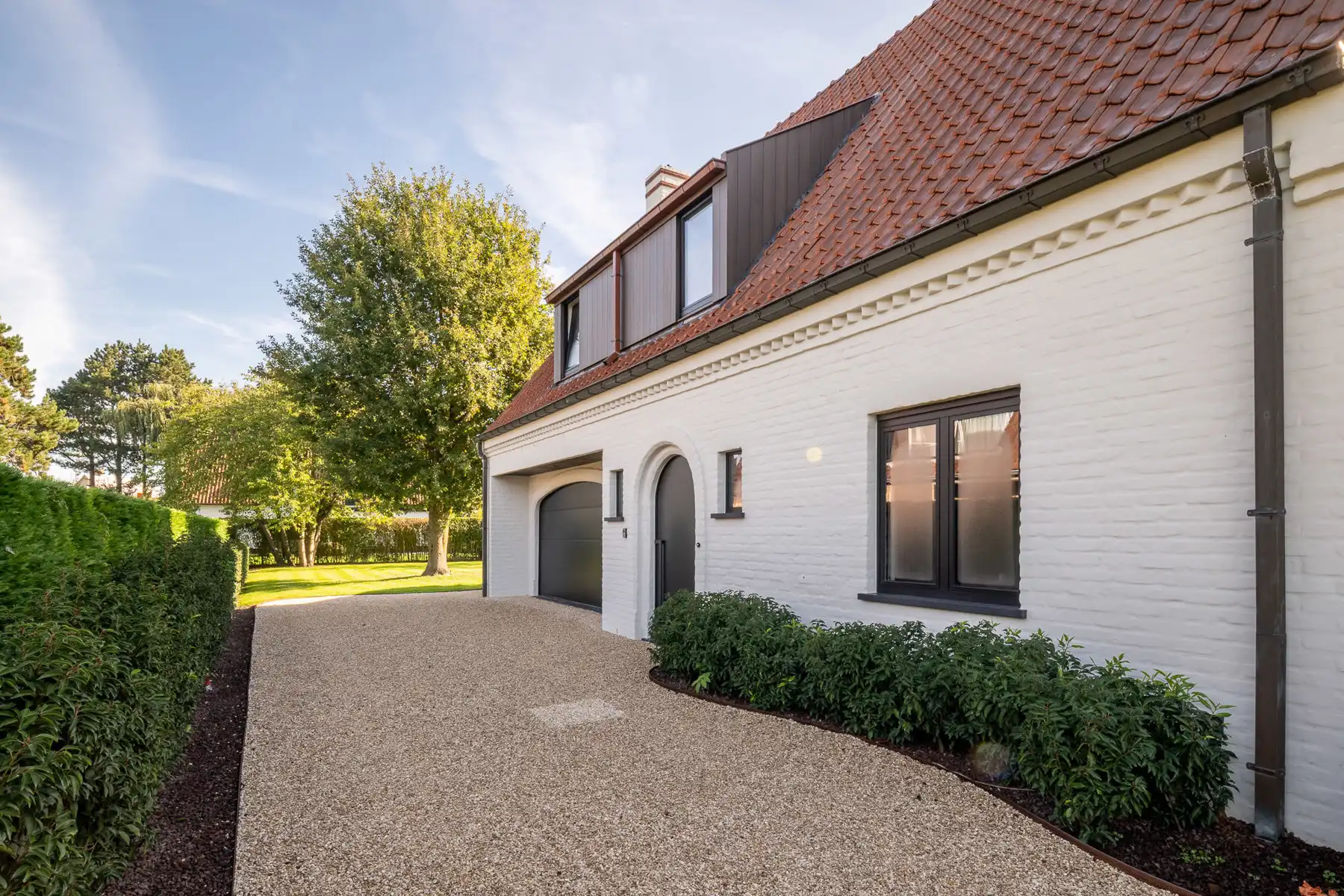 Gerenoveerde villa op royaal perceel nabij centrum Knokke foto 15