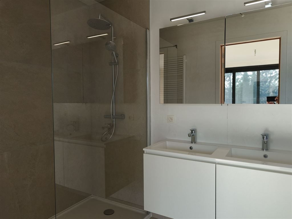 Moderne half-open nieuwbouwwoning met zicht op de Kempische Vaart foto 17
