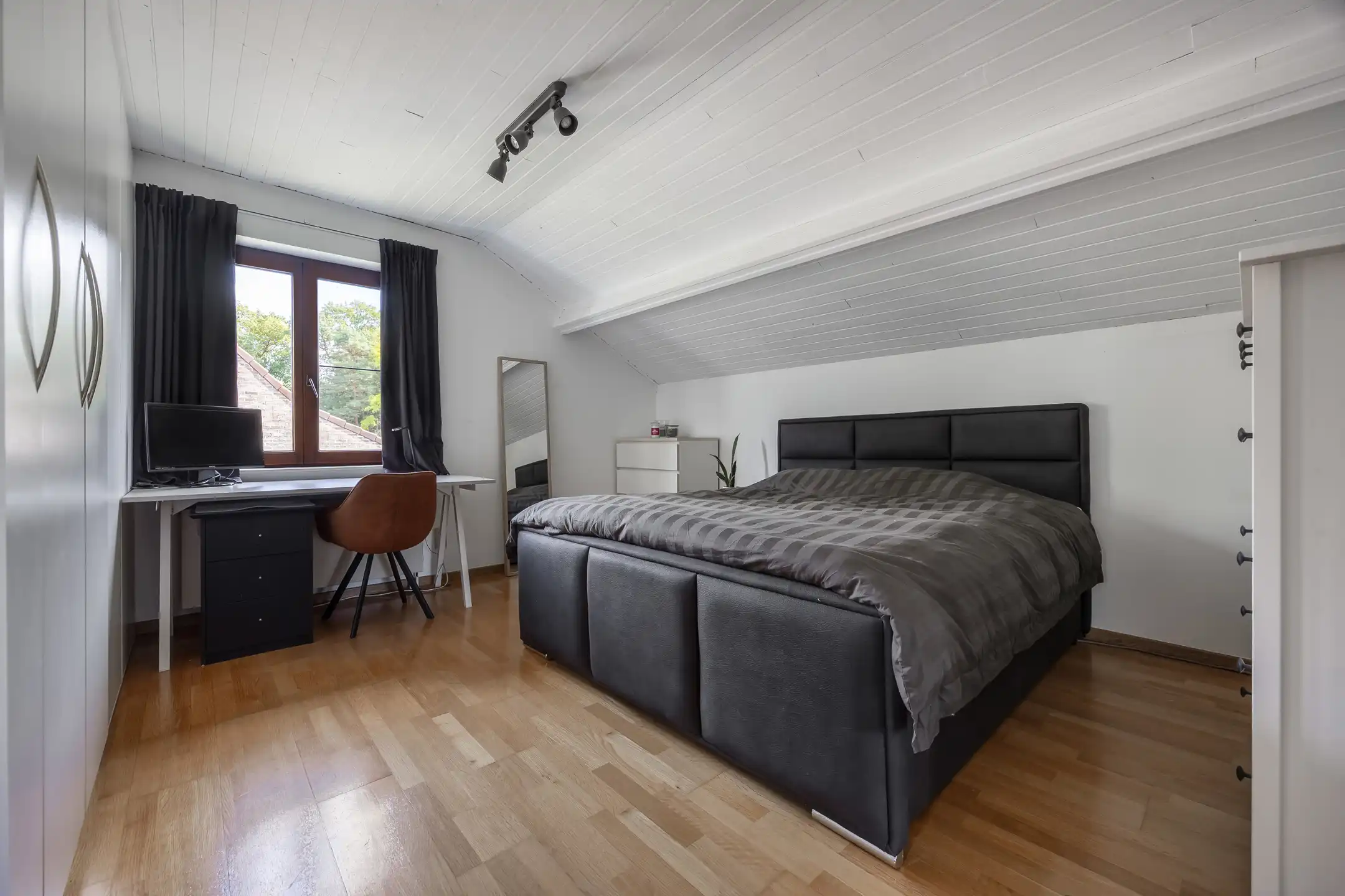 Ruime woning in een rustige omgeving te Westmalle foto 12