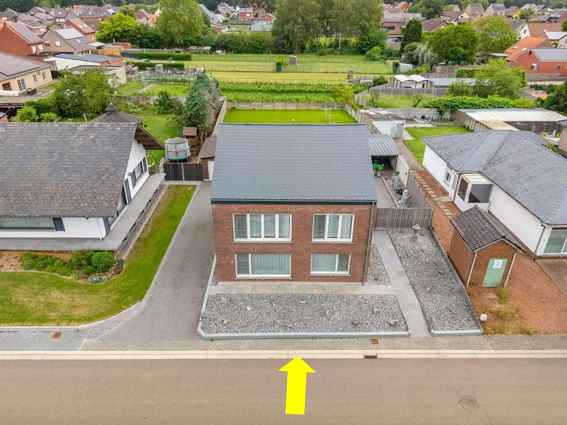 Hoofdfoto van de publicatie: Charmante woning met grote tuin in het landelijke hart van Testelt