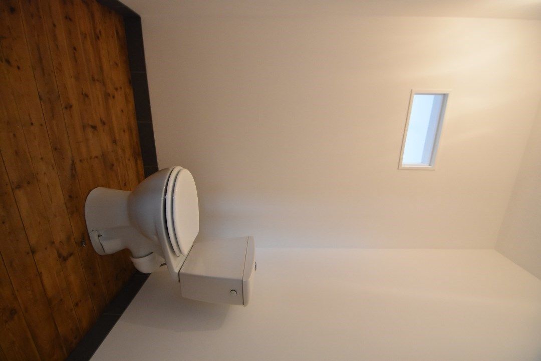 Netjes gerenoveerde duplex met twee slaapkamers en terras op mooie locatie in het centrum van Tongeren - GEEN BIJKOMENDE GEM. ONKOSTEN foto 17