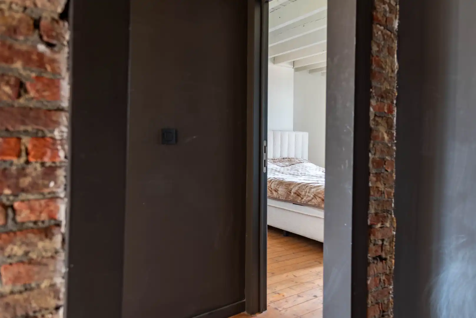 Ruim en gezellig duplex appartement te huur in Hoboken foto 9