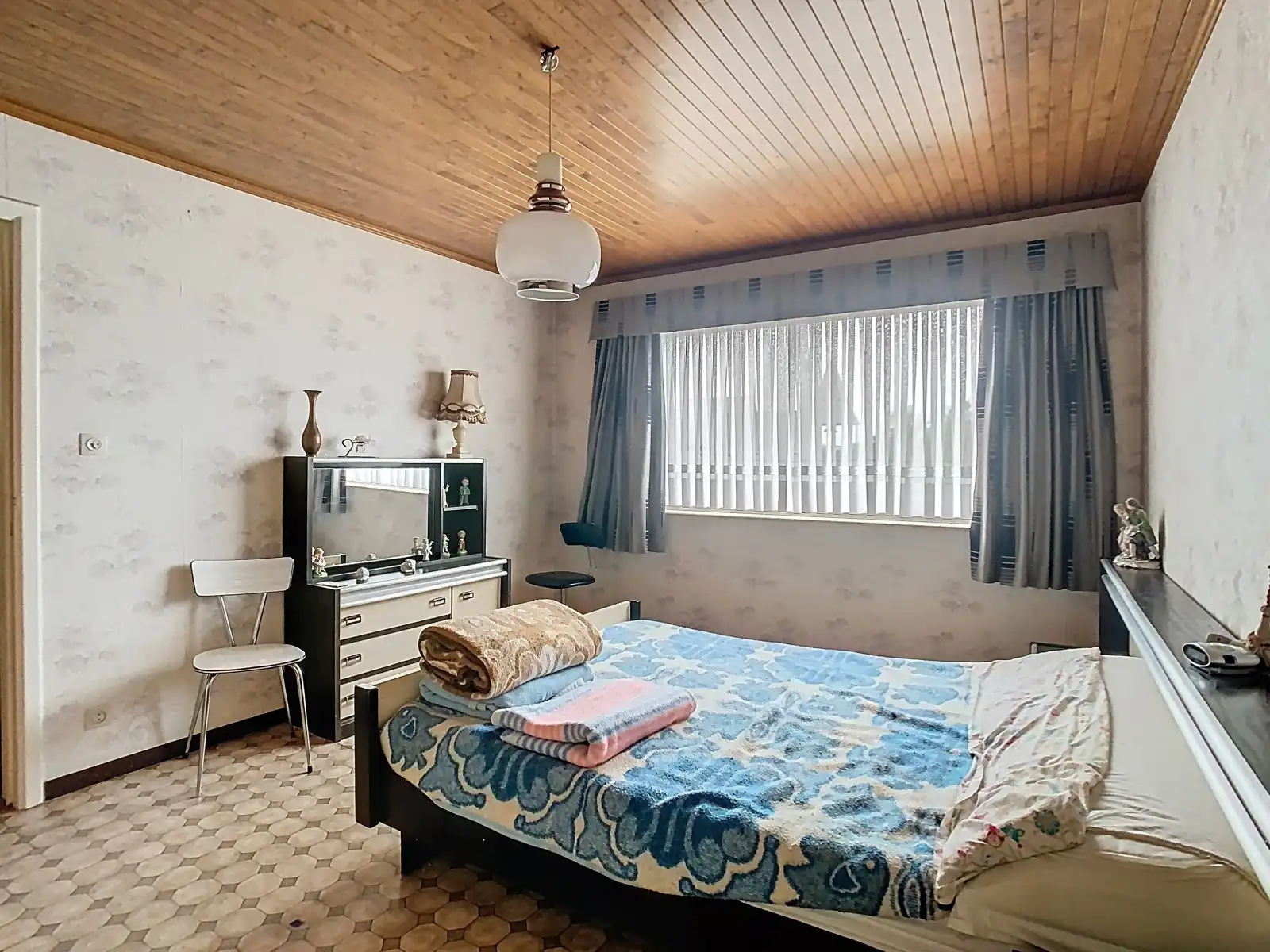 Ruime Woning met 3 SLPK, Tuin én Garage! foto 17