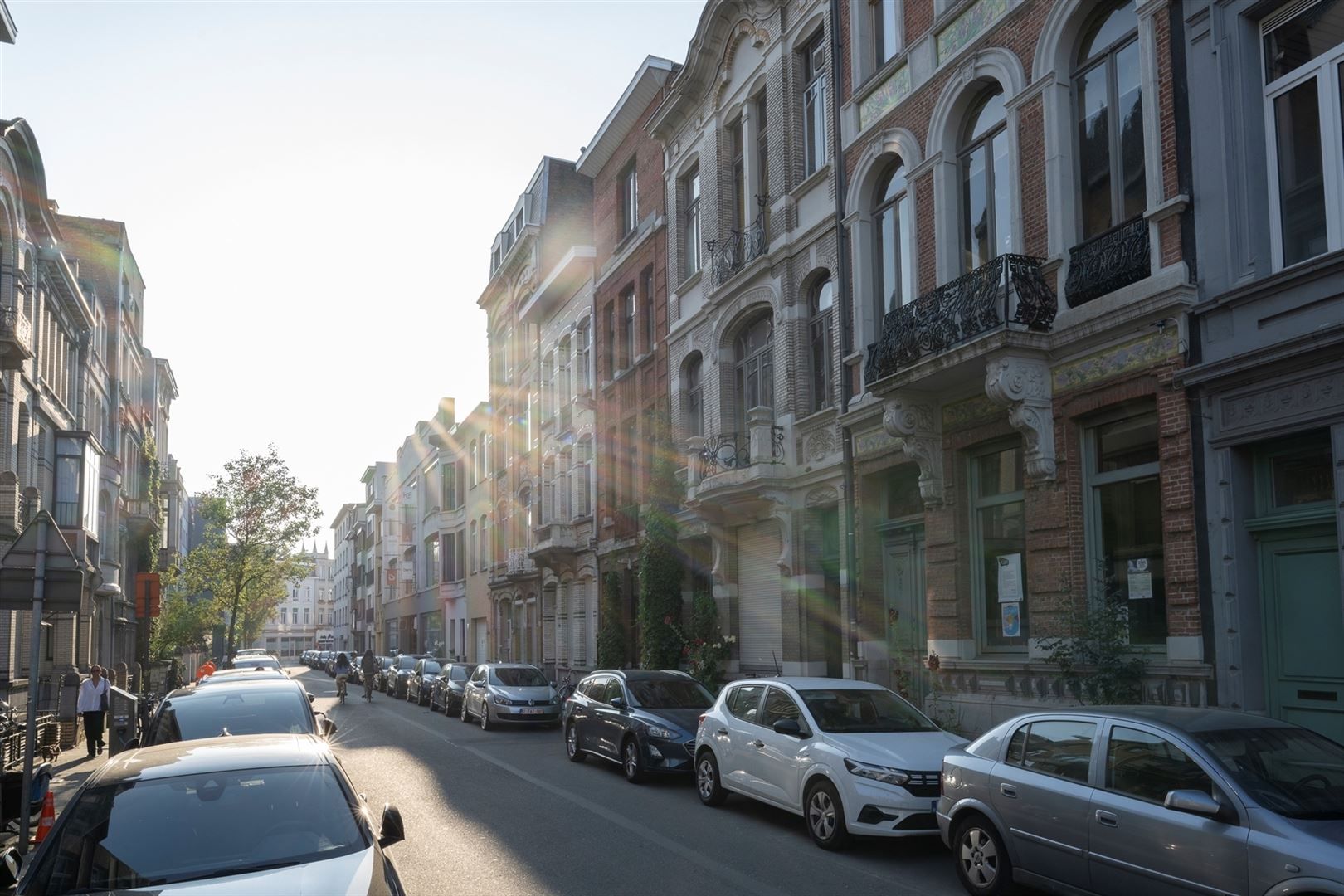 Karaktervolle herenwoning met zee aan ruimte foto 29