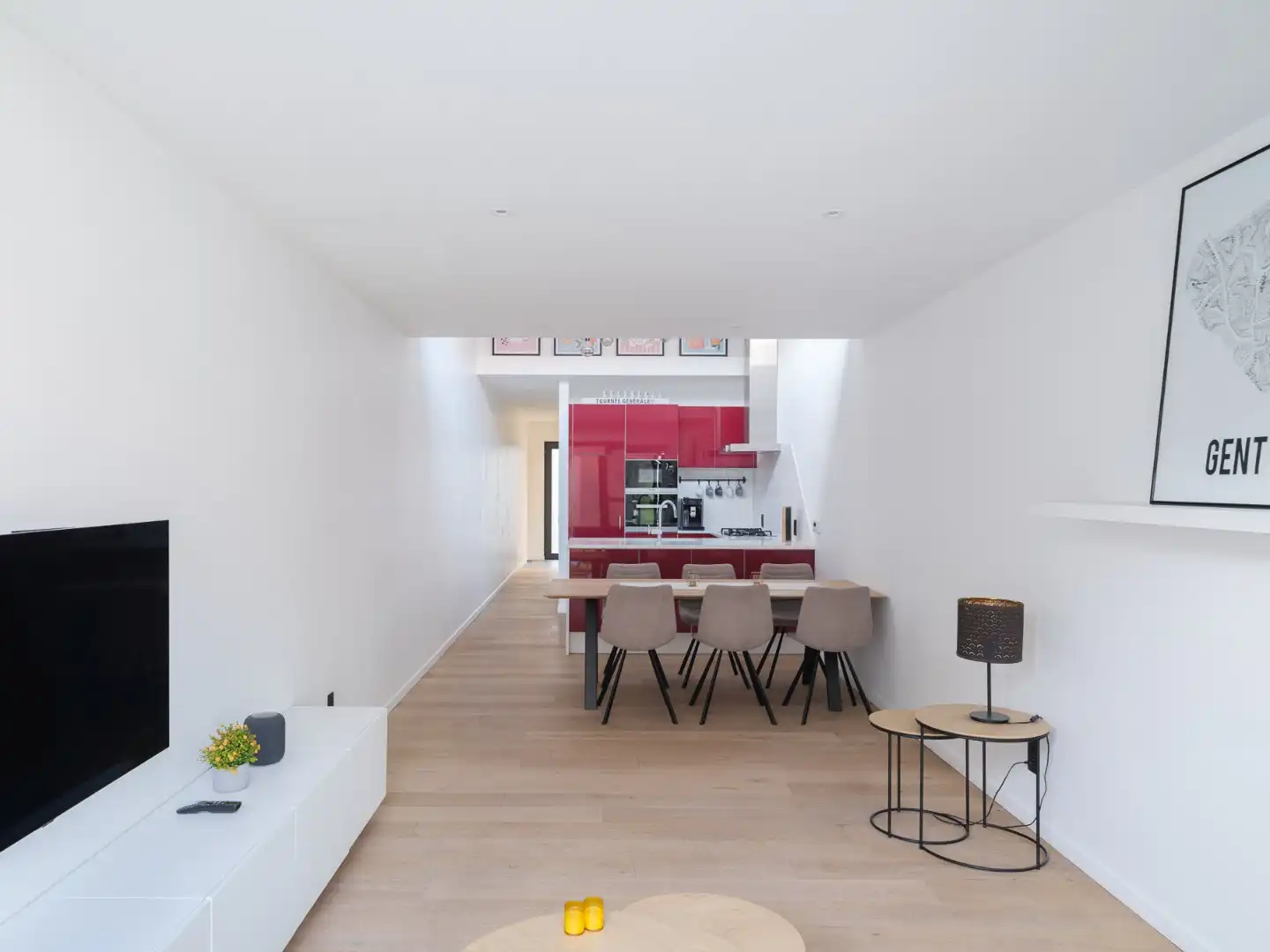 Opvallende luxerenovatie met 3 slaapkamers foto 9