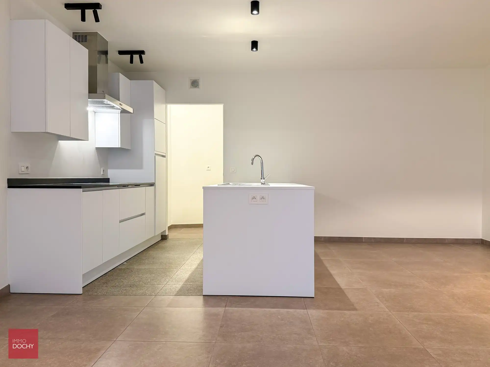 Standingvol recent appartement in volle centrum 1ste verdieping | Stormestraat 7 foto 6