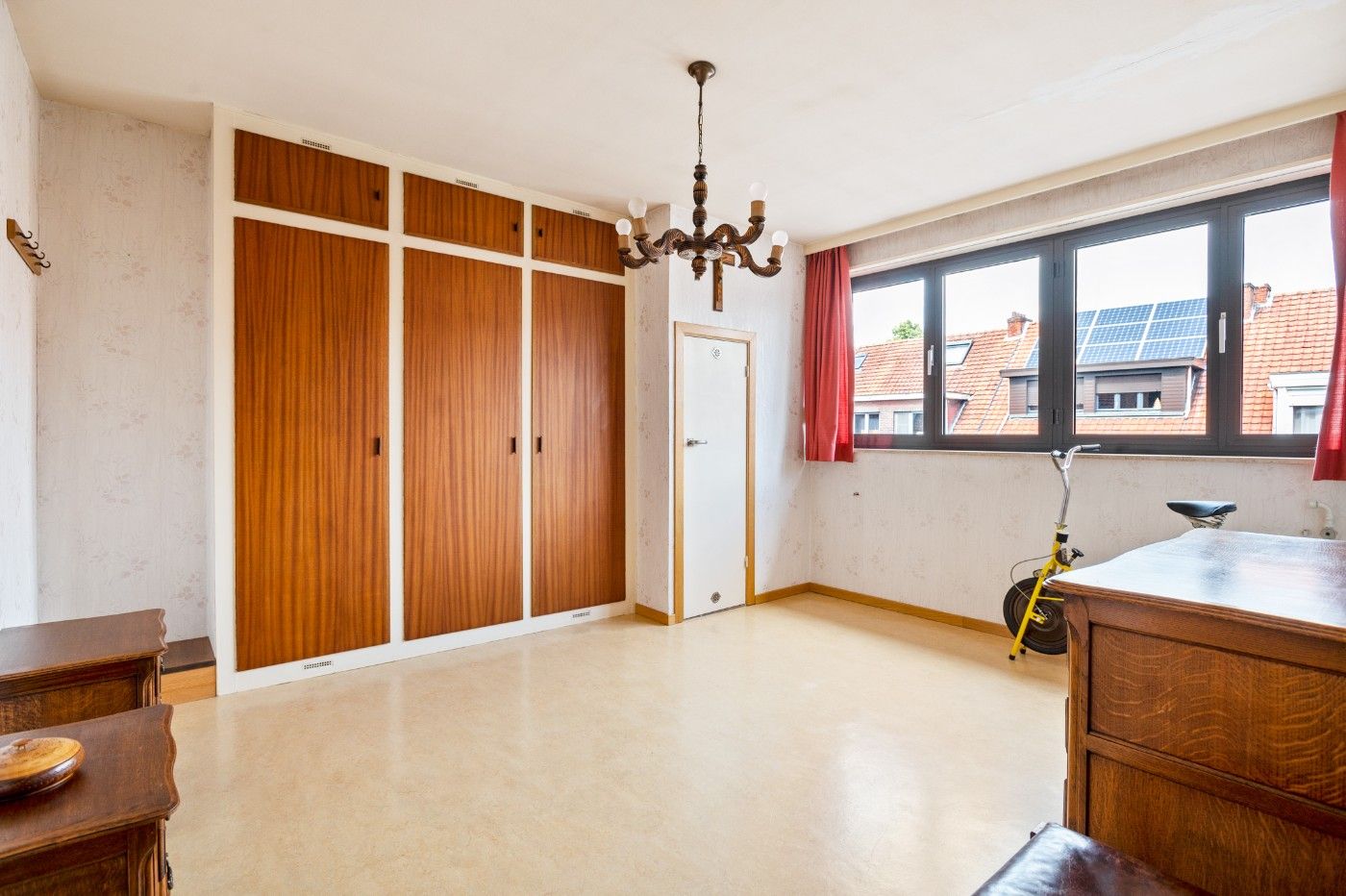 Top gelegen, grote woning met gigantische inpandige garage en diepe tuin in centrum Kapellen foto 20