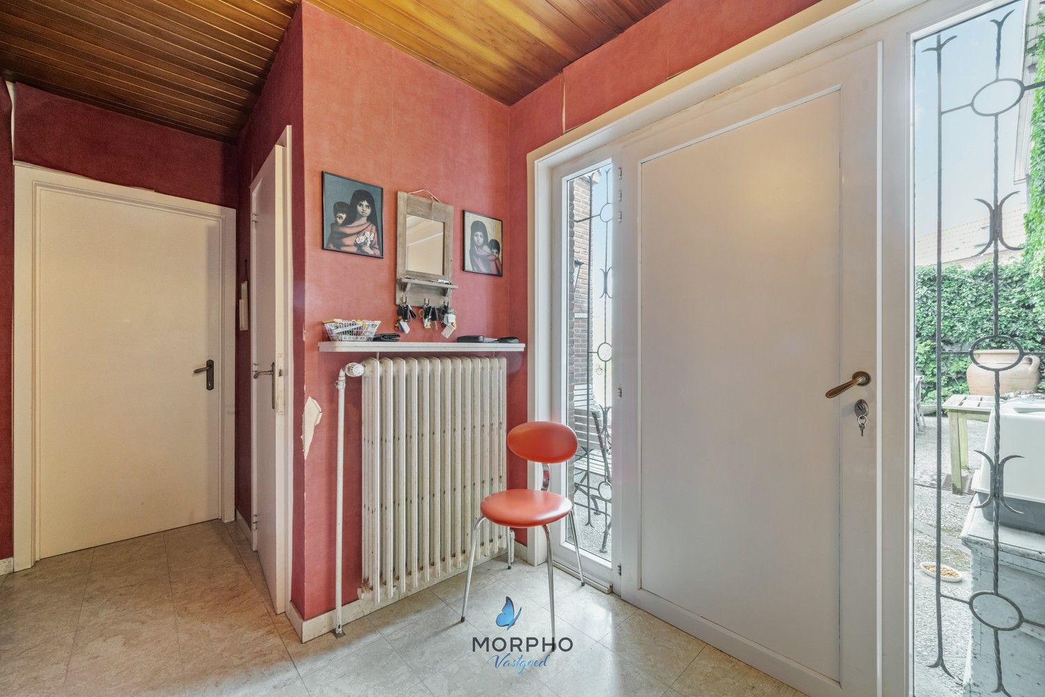 Charmante hoekwoning met karakter en historische uitstraling in hartje Ruddervoorde foto 11