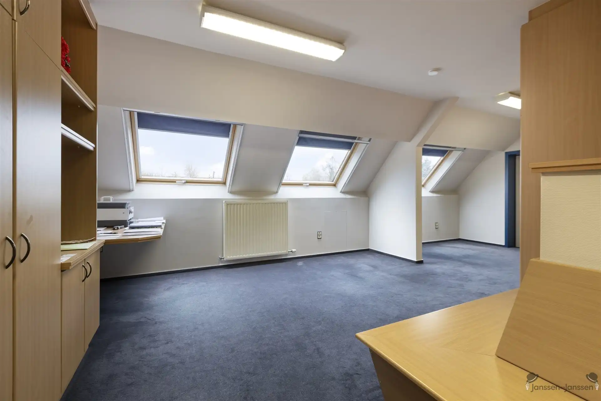 Ruime, goed onderhouden woning met prachtige tuin in Geel foto 19