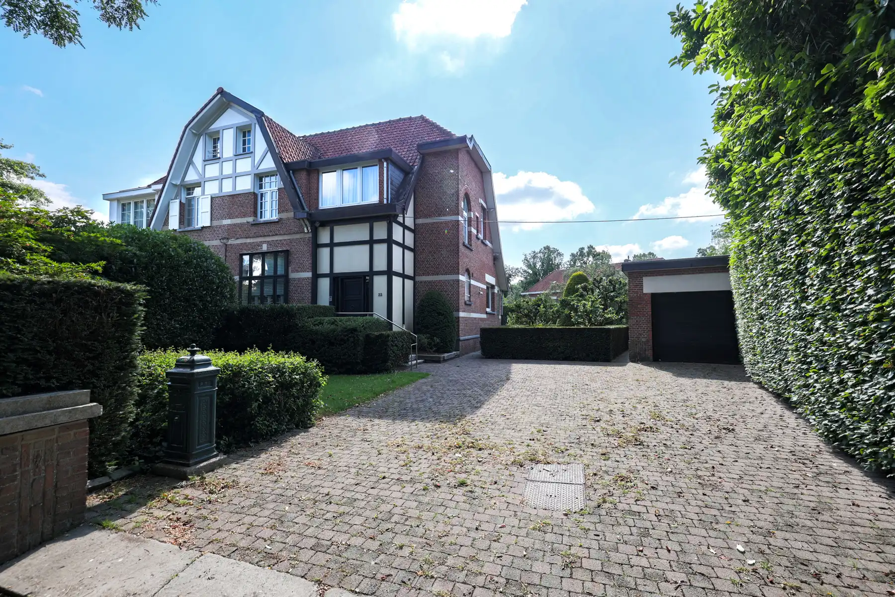 Huis te koop Floralaan 22 - 2640 Mortsel